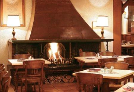 Hotel Restaurant Hoettche Dormagen Zewnętrze zdjęcie