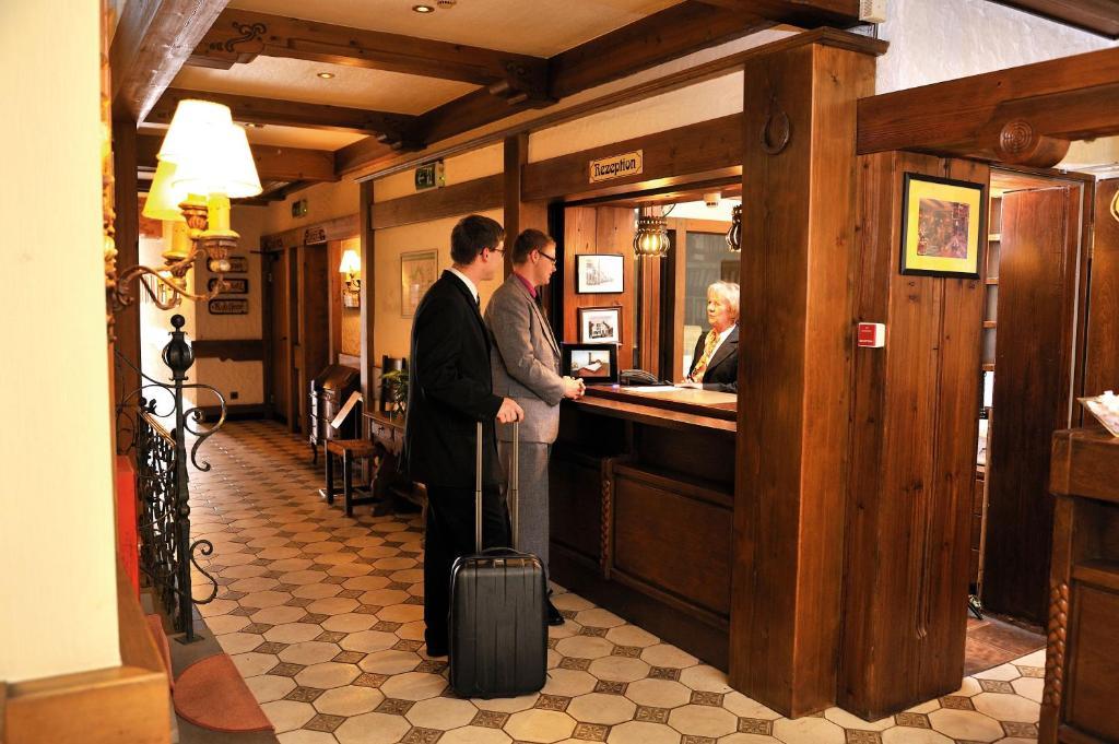 Hotel Restaurant Hoettche Dormagen Zewnętrze zdjęcie