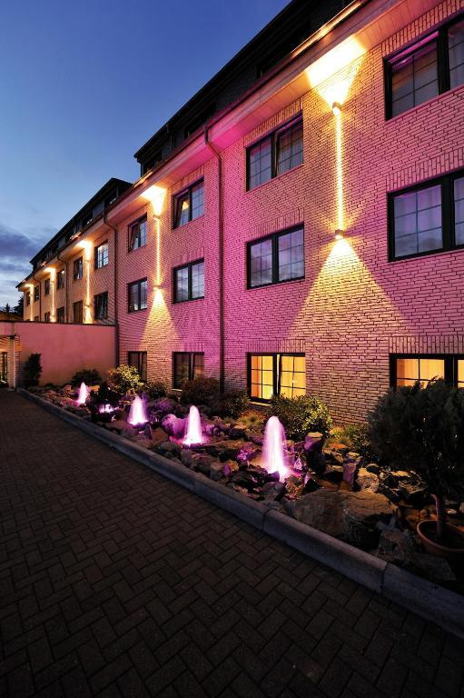 Hotel Restaurant Hoettche Dormagen Zewnętrze zdjęcie