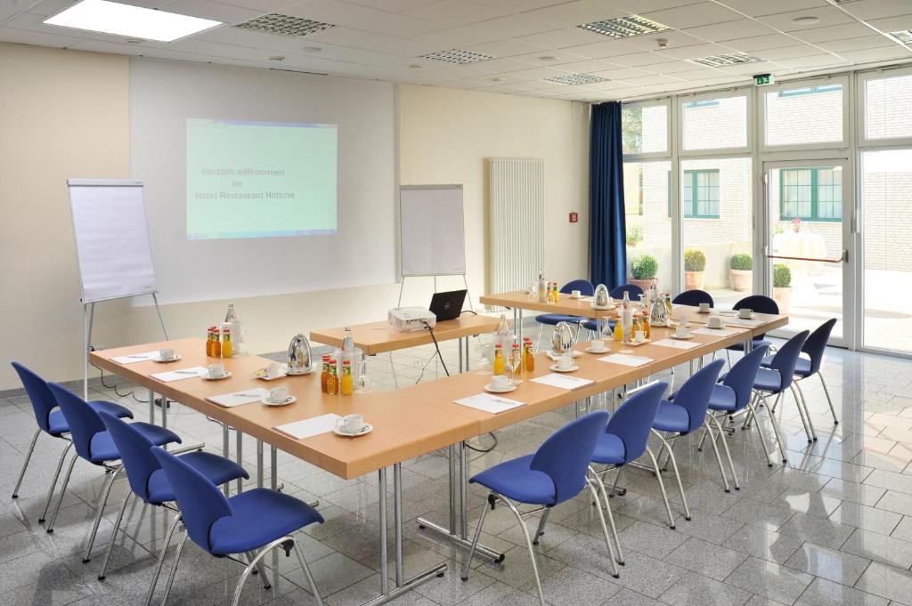 Hotel Restaurant Hoettche Dormagen Zewnętrze zdjęcie